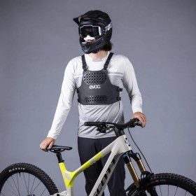 evoc torso protector -2